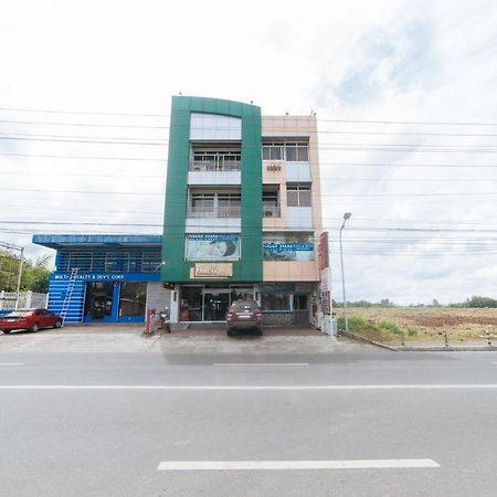 เรดดอร์ซ เนียร์ แคมป์ มอนเตลิบาโน Hotel บาโคลอด ภายนอก รูปภาพ